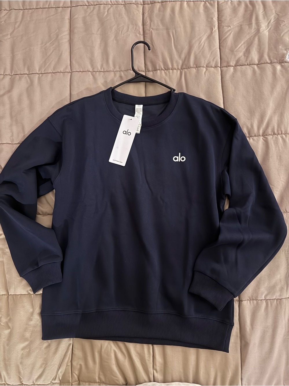 ALO Yoga Navy Crewneck Sweatshirt